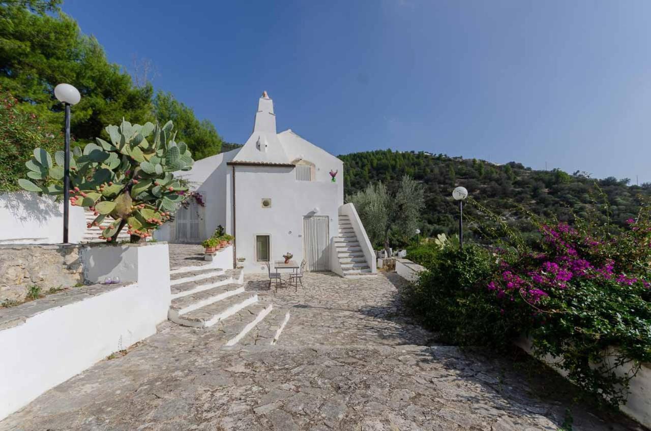 Agriturismo Madonna Incoronata Villa Mattinata Bagian luar foto